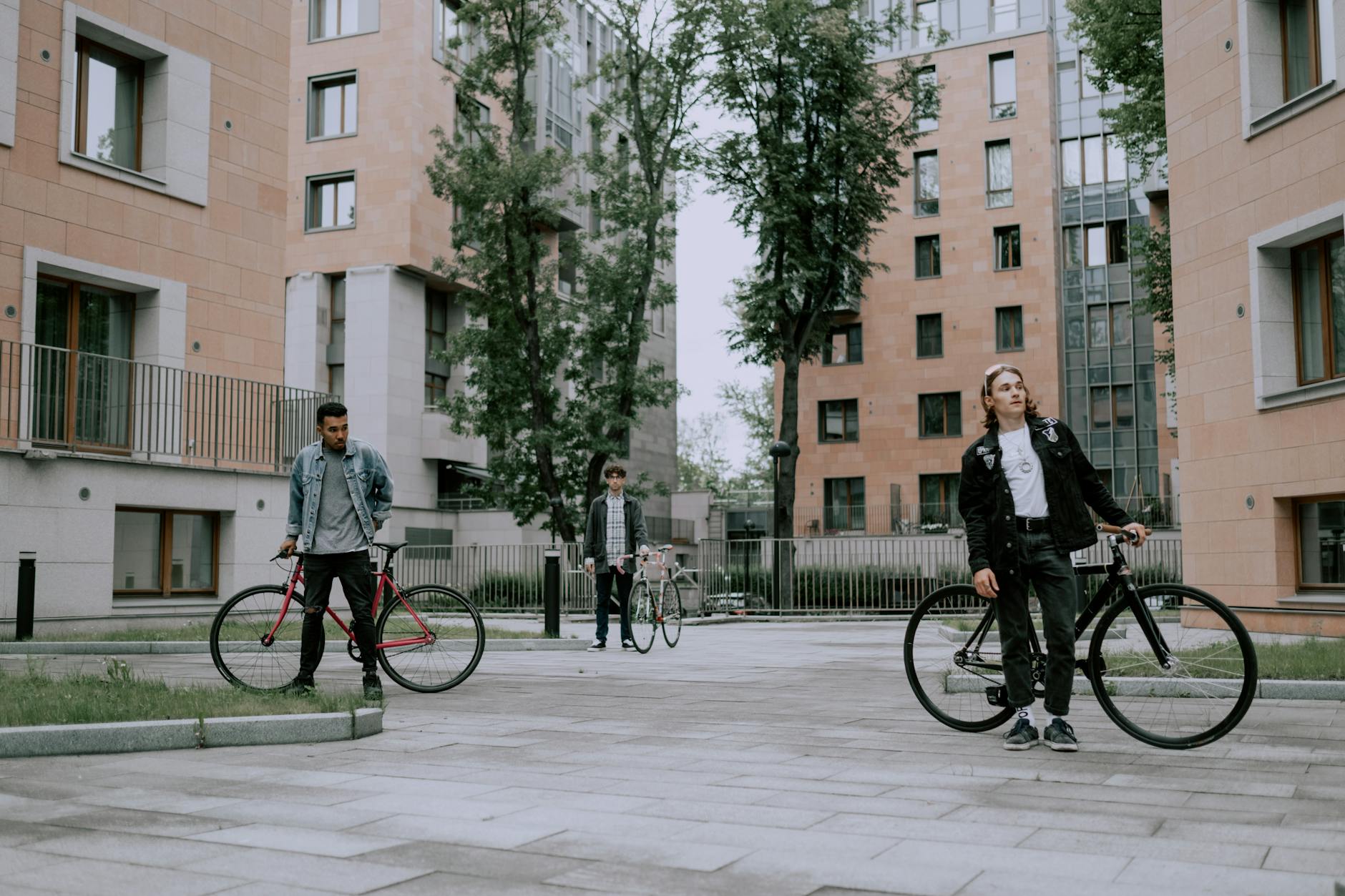 Young Professionals in Abbotsford Melbourne