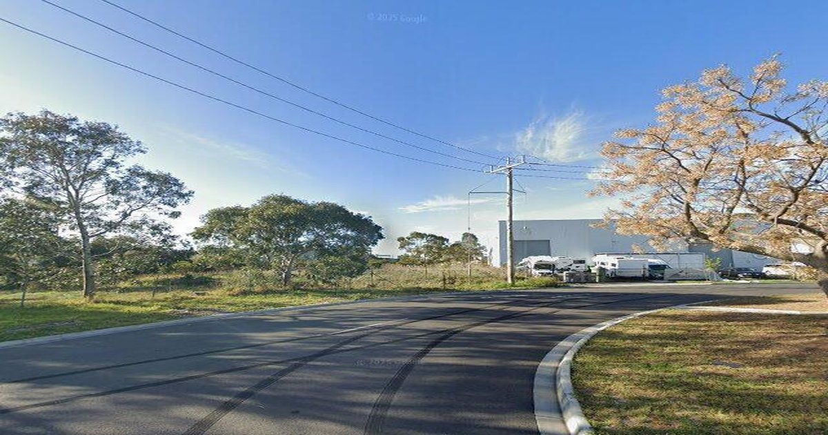 Airport West for Young Professionals