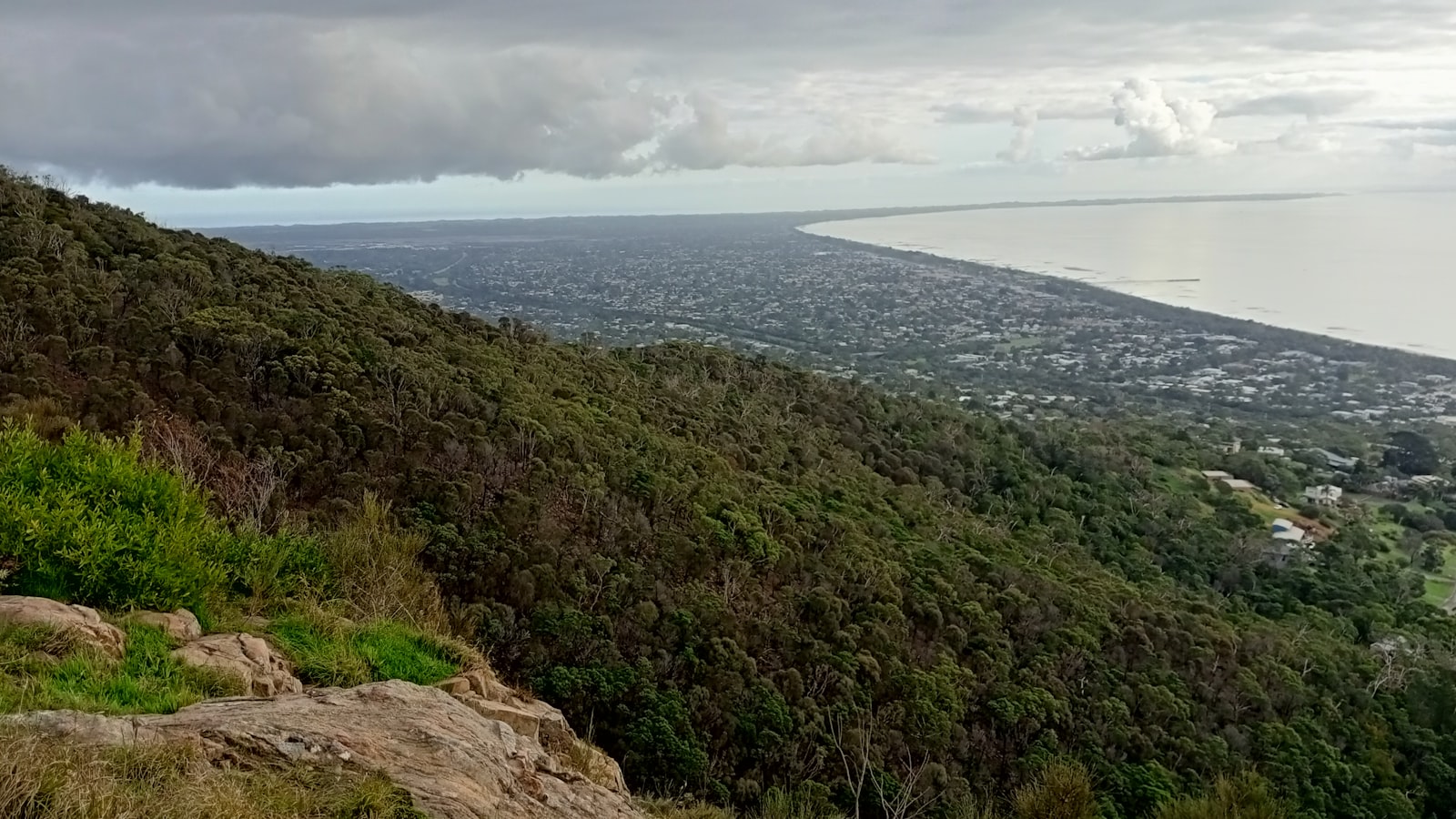 Arthurs Seat Remote Work Guide 2026: Coworking, Cafes and Libraries