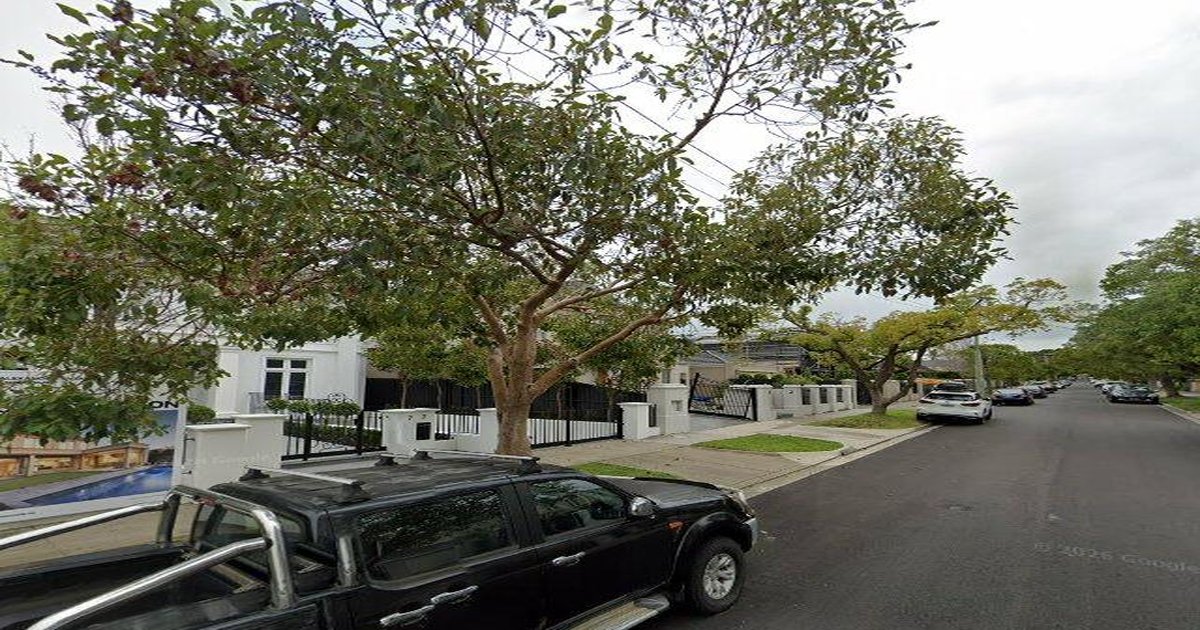 Libraries Near Canterbury