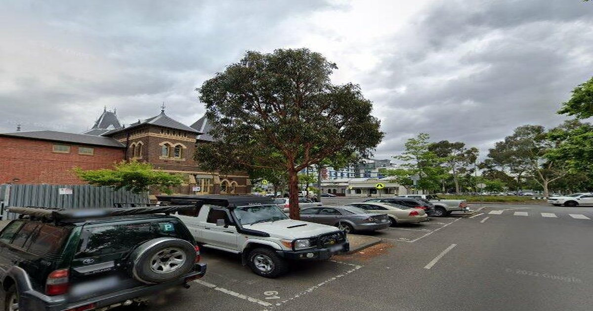 Libraries Near Carlton