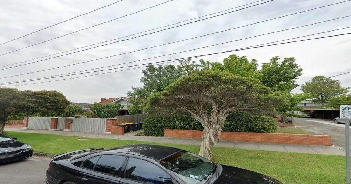 Caulfield South Food Crawl — A Walking Guide