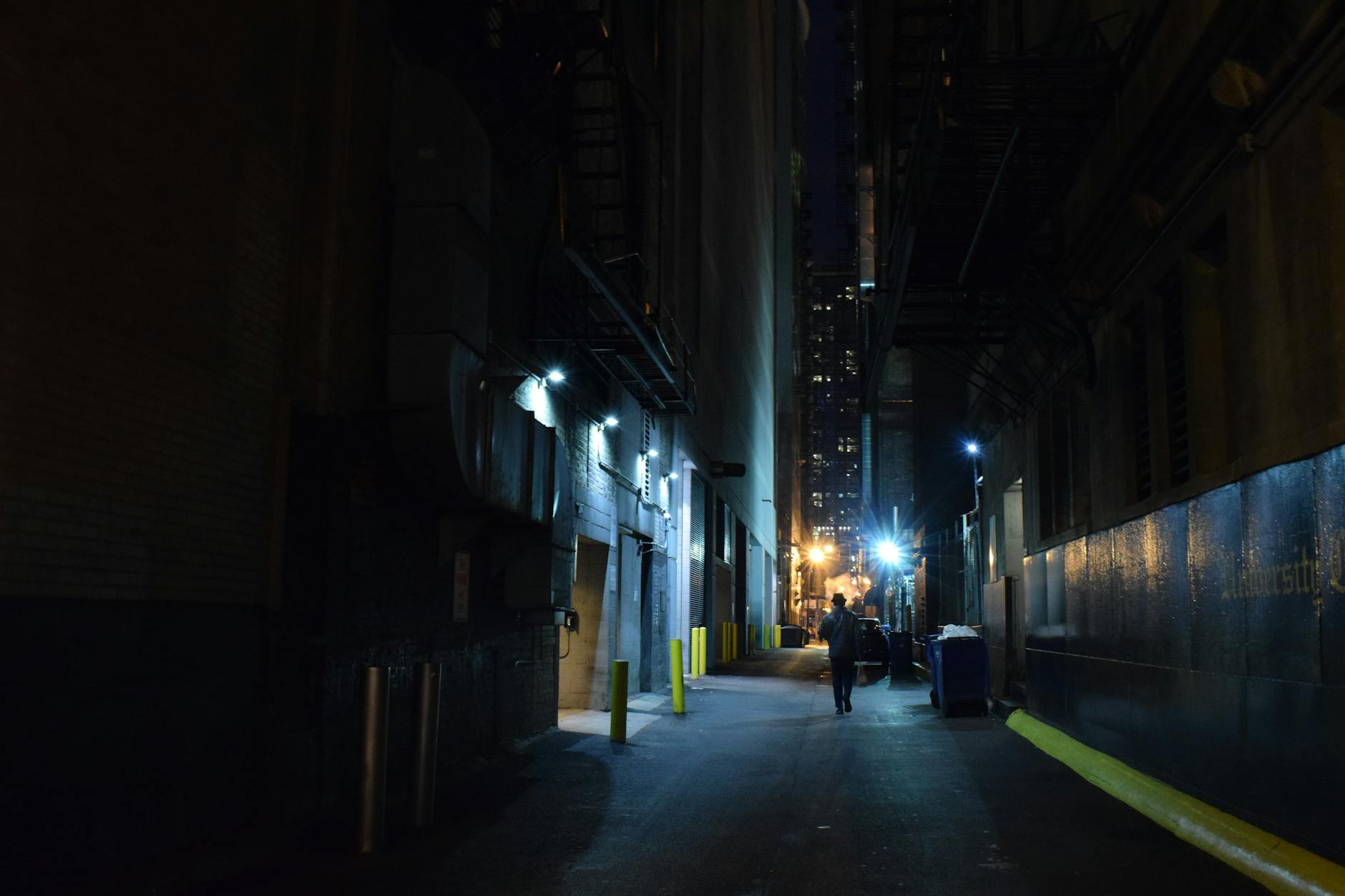 Quiet laneway off Smith Street in Collingwood Melbourne