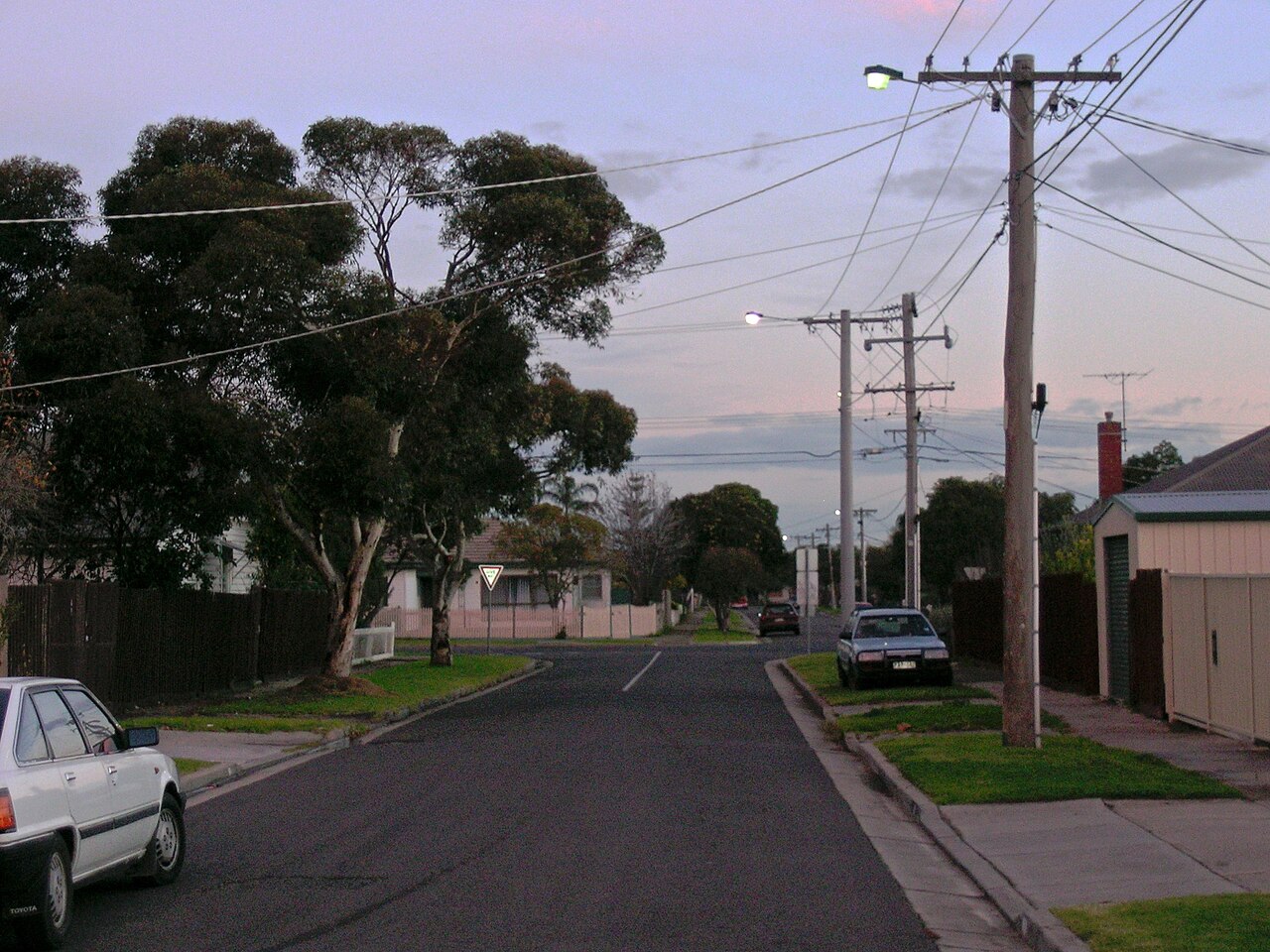Andrew Street, Sunshine, at dusk