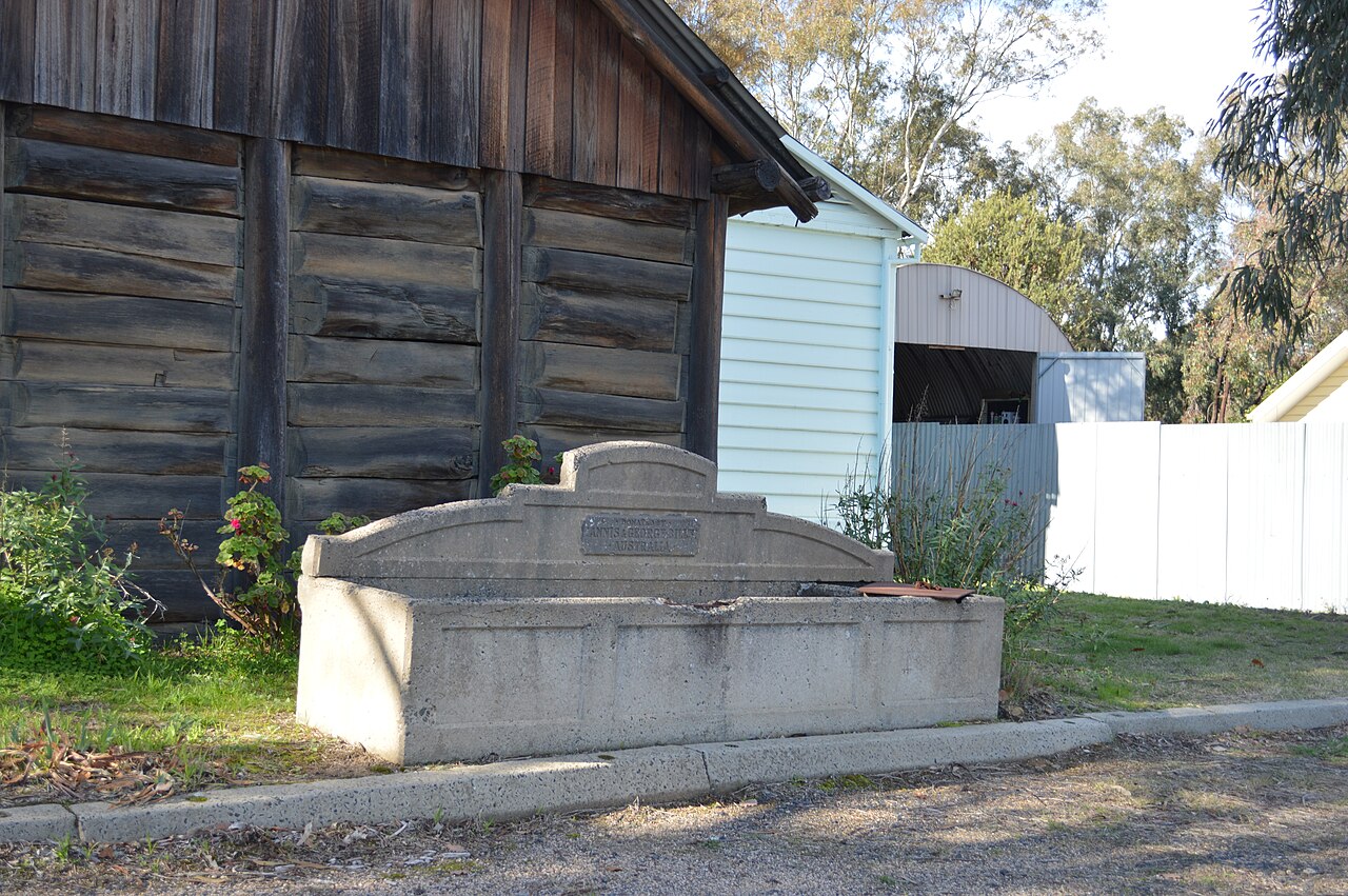 Broadford Bills horse trough