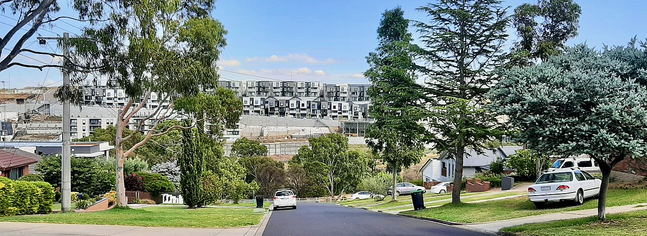 Canning St, Avondale Heights, with view