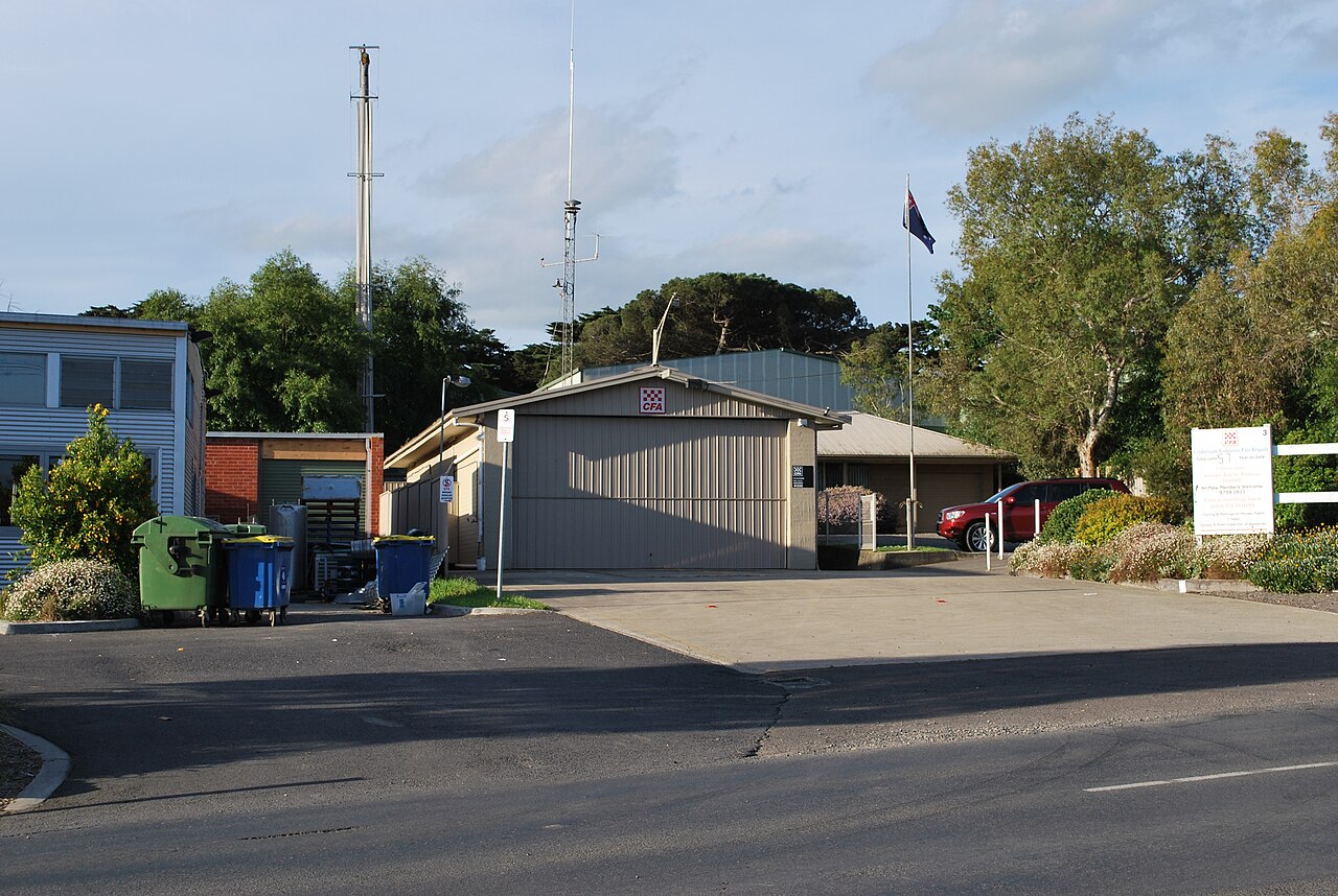 Coldstream CFA fire station shed