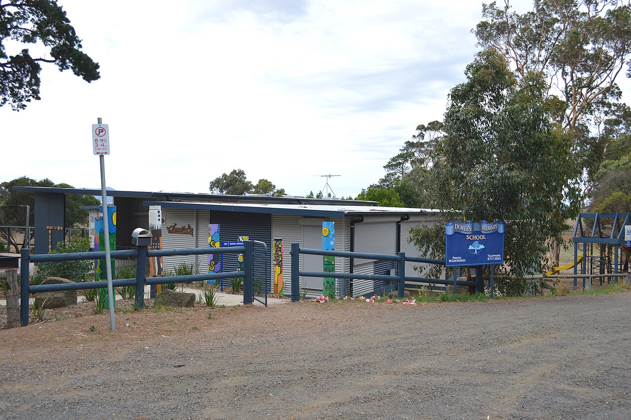 Buildings and entrance of Doreen Primary School