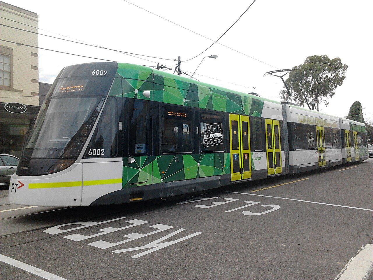 E-class tram in North Balwyn