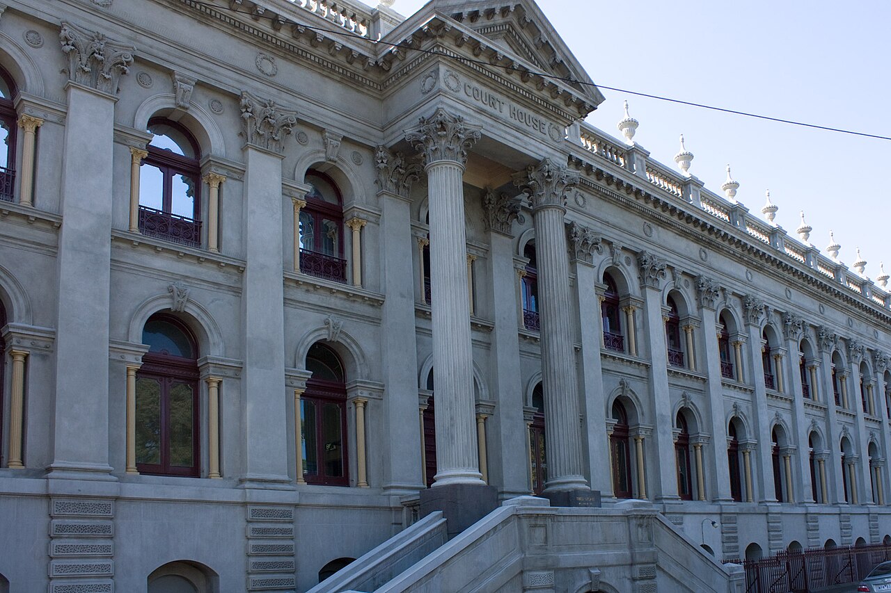 Fitzroy Town Hall Court House building