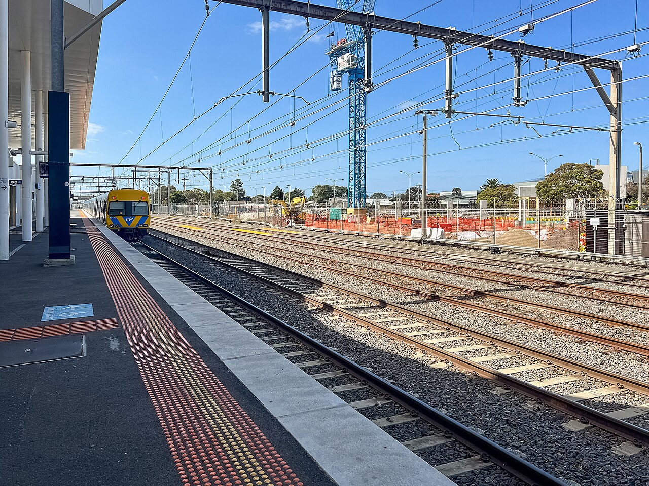 Northbound view along the platform at Frankston station