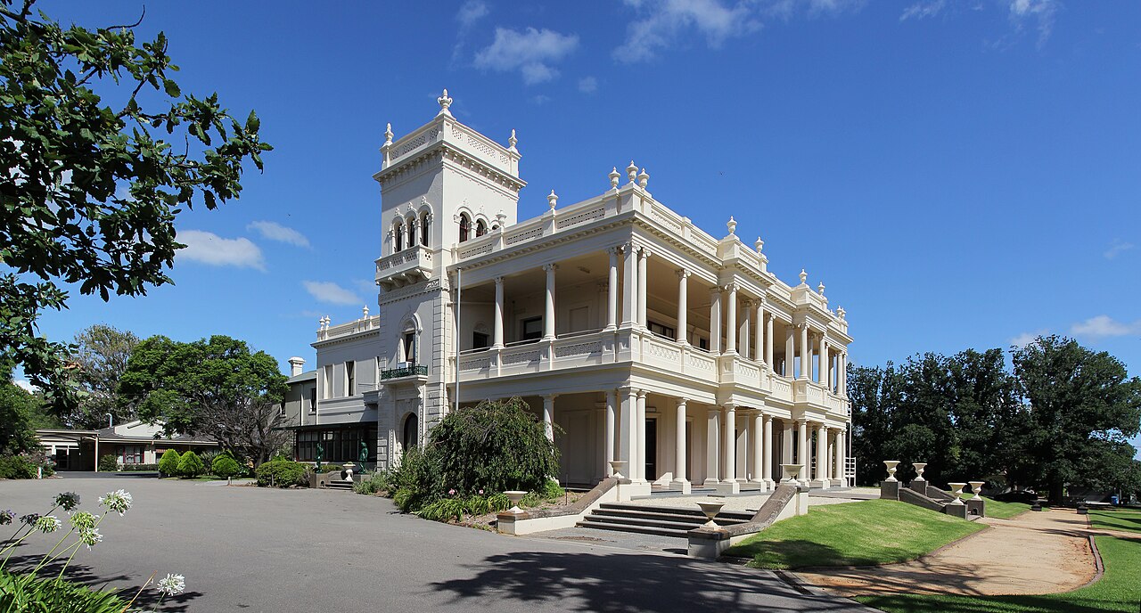 Heritage Kamesburgh Gardens mansion in Brighton