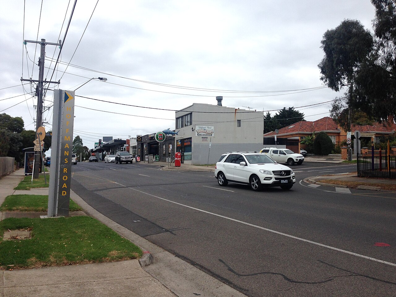 Hoffmans Road shops, Niddrie