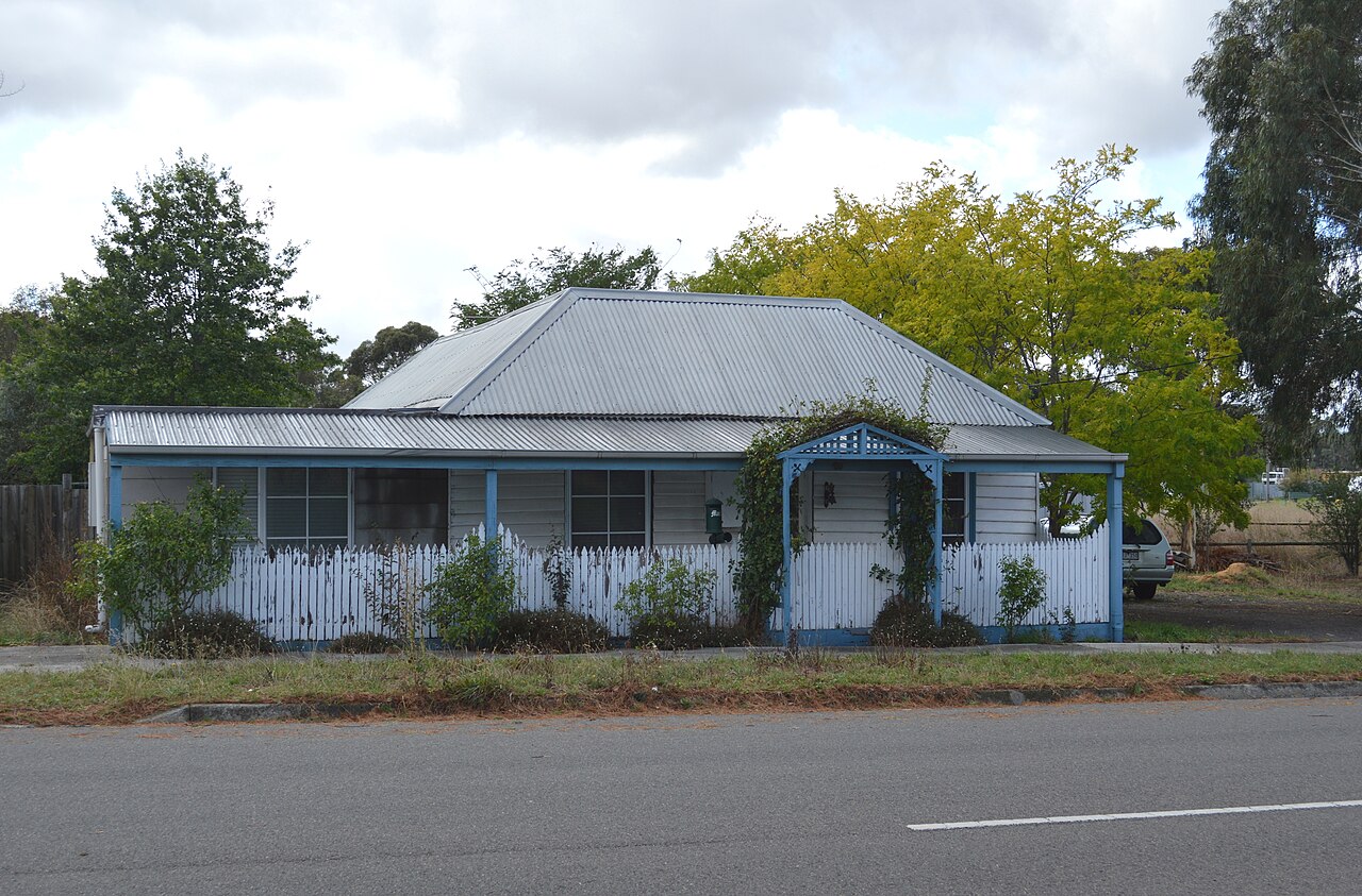 Weatherboard house in Mernda
