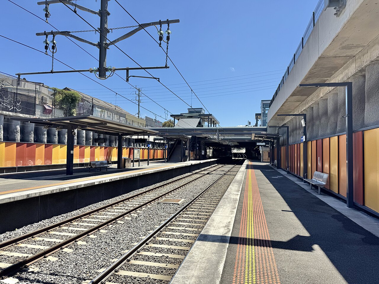 Platform 3 at Ormond railway station