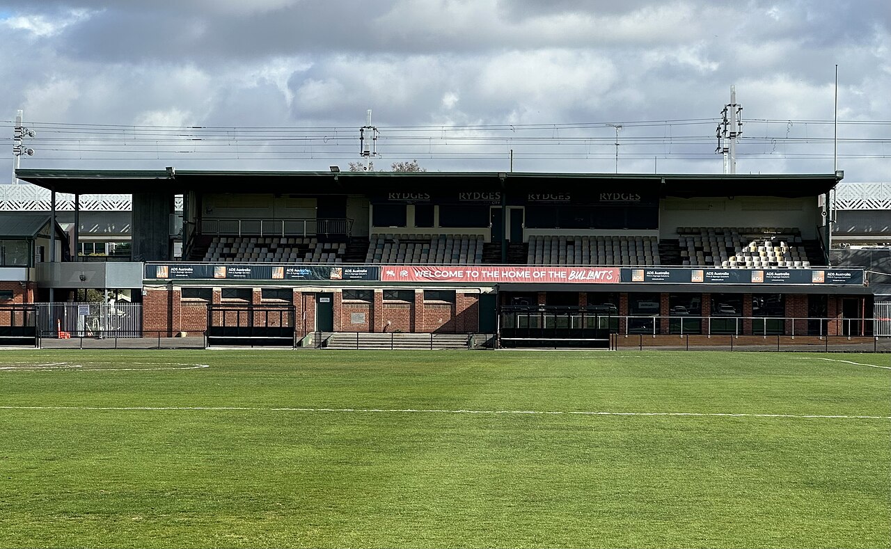 Grandstand at Preston City Oval