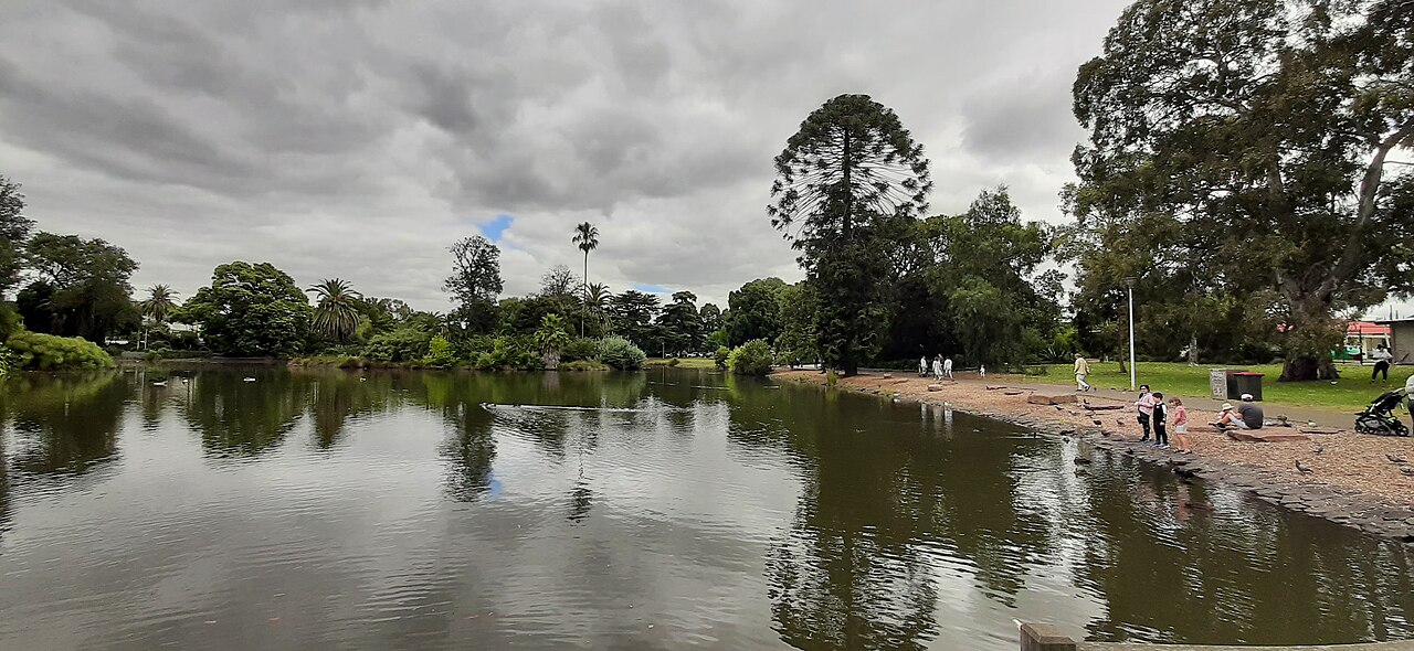 Queens Lake with trees on an overcast day
