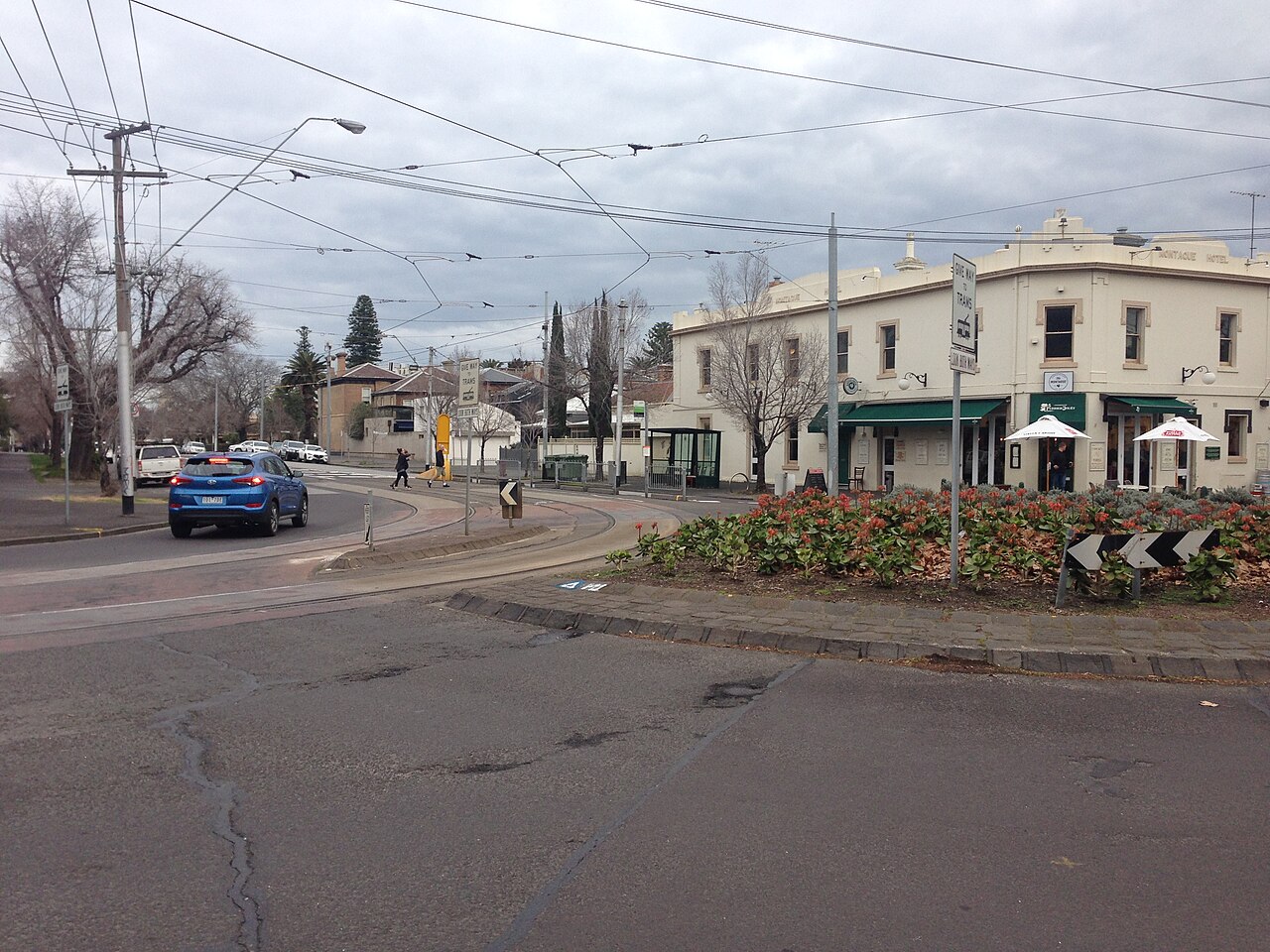 Living in Albert Park as a British Expat: The Local Guide