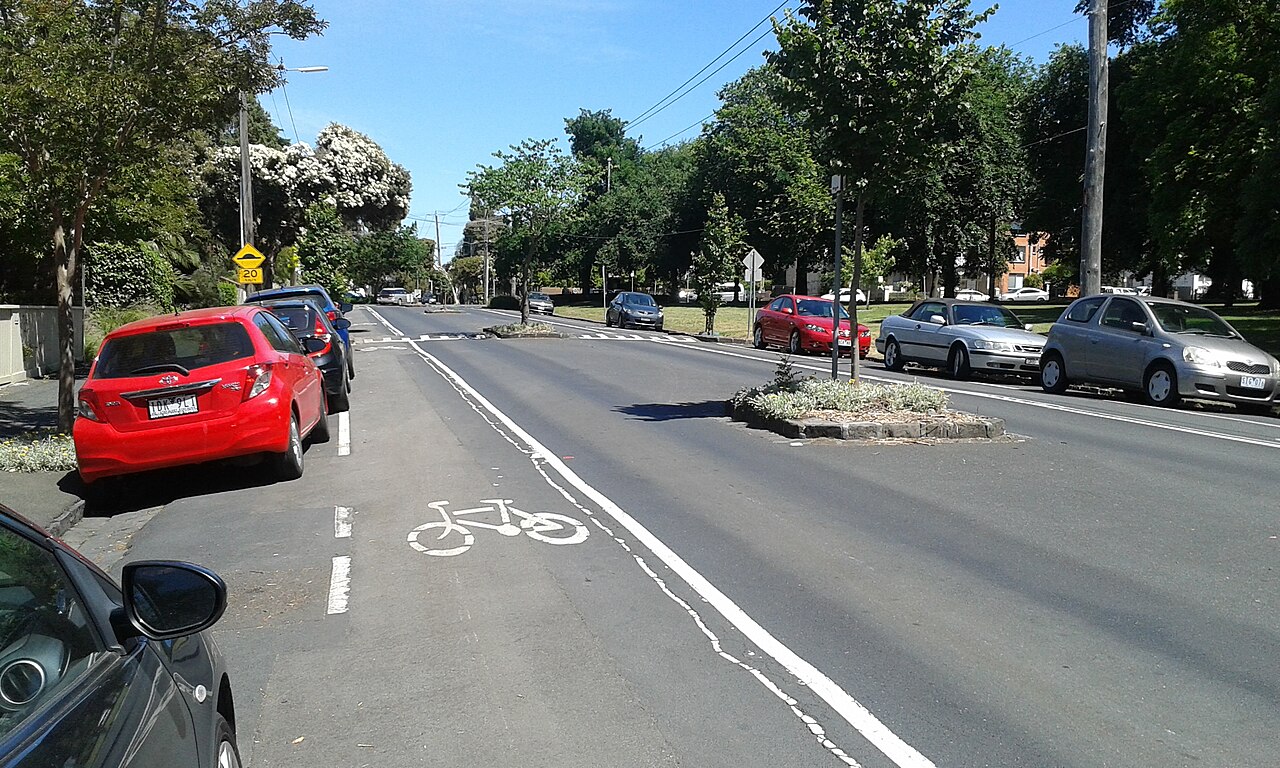 South Terrace, Clifton Hill with bike lane and street trees