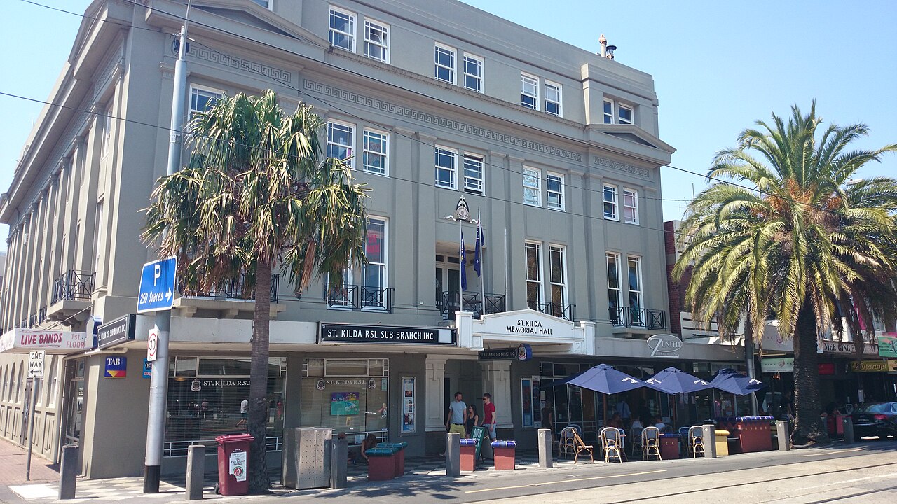Best Asian Food in St Kilda 2026 — Fitzroy Street and Beyond