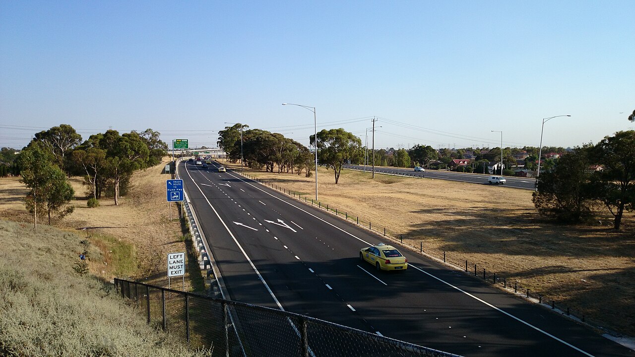 Tullamarine Freeway viewed from an overpass