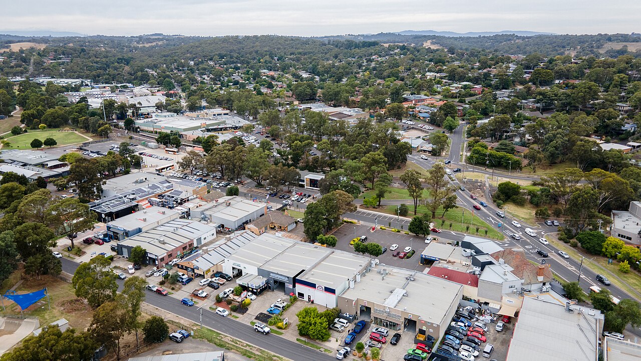 View of central Diamond Creek