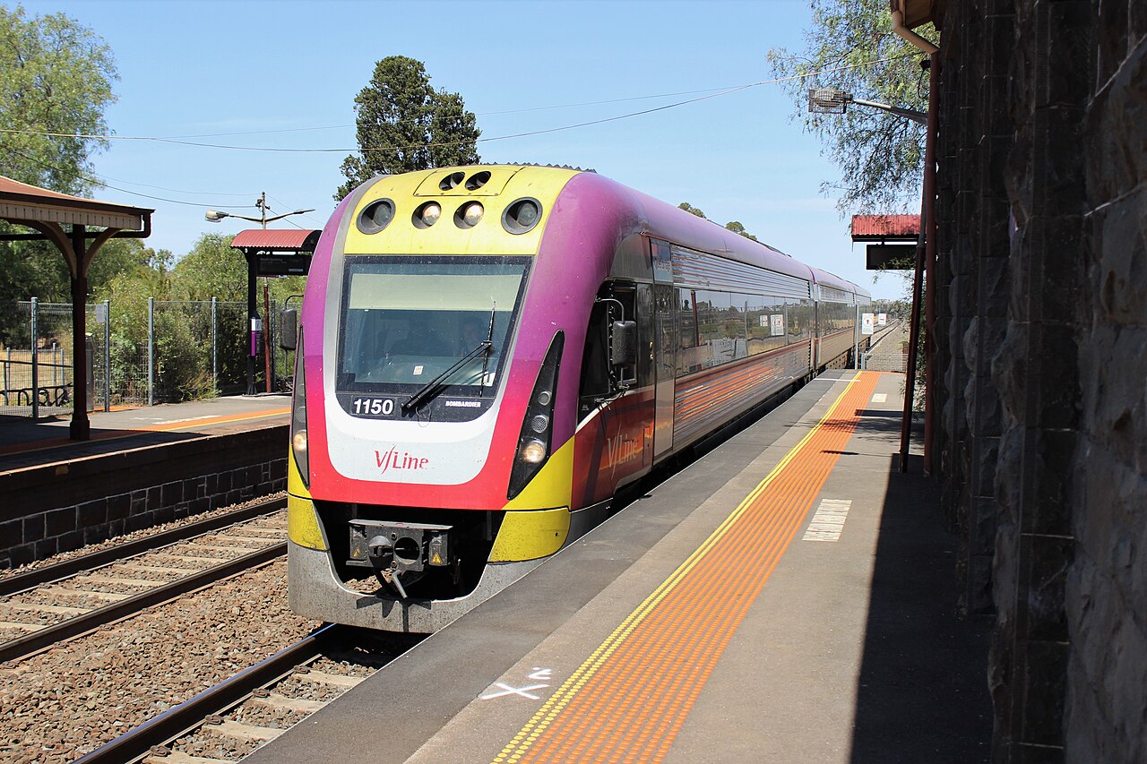 VLocity train arriving at Little River