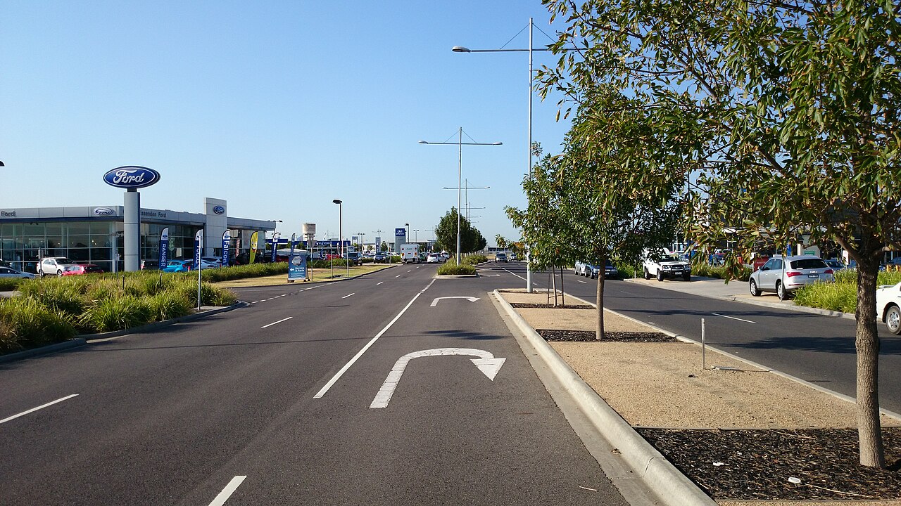 Wirraway Road at Essendon Fields