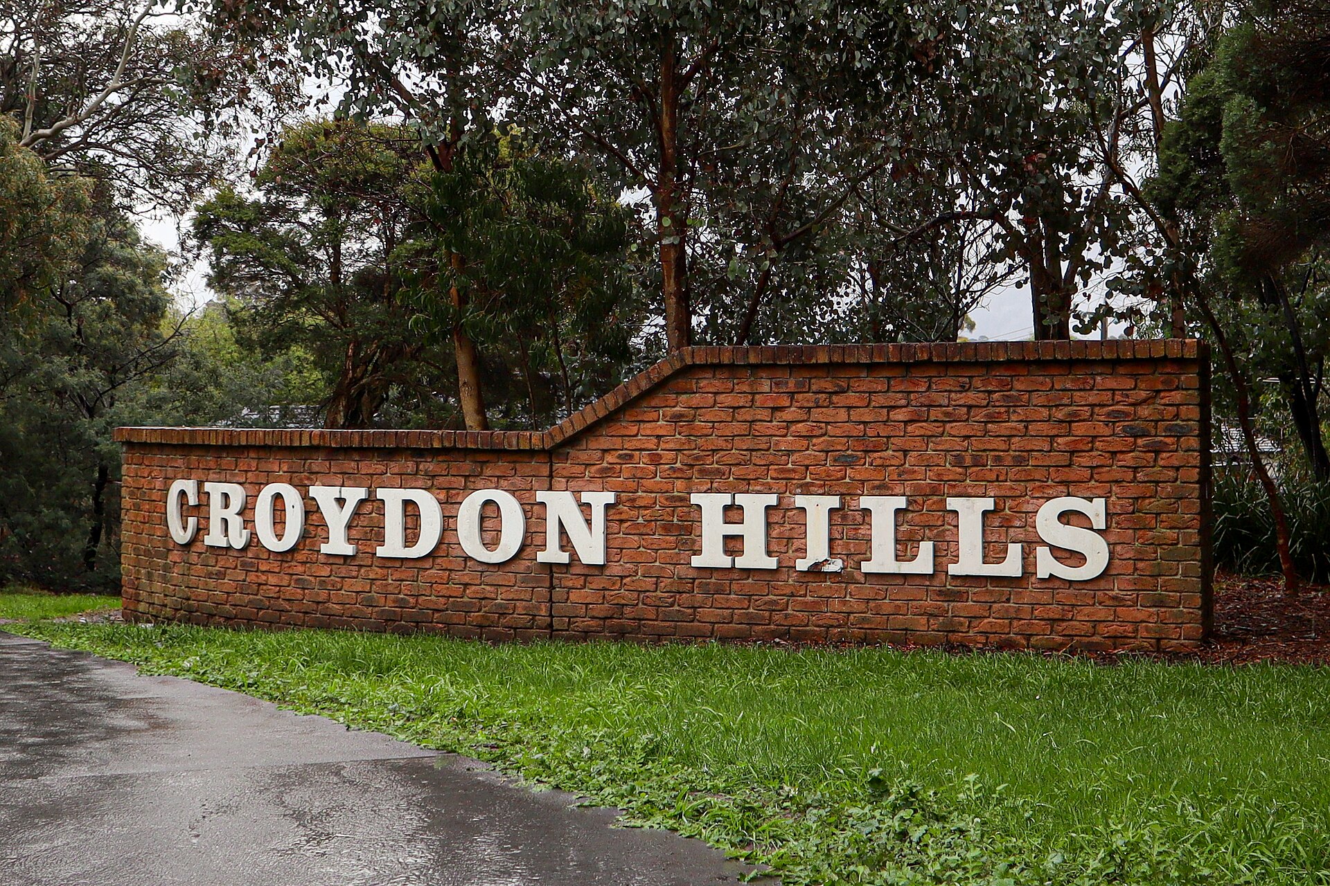 Croydon Hills Area Guide -- Getting Around, Parks and More (2026)