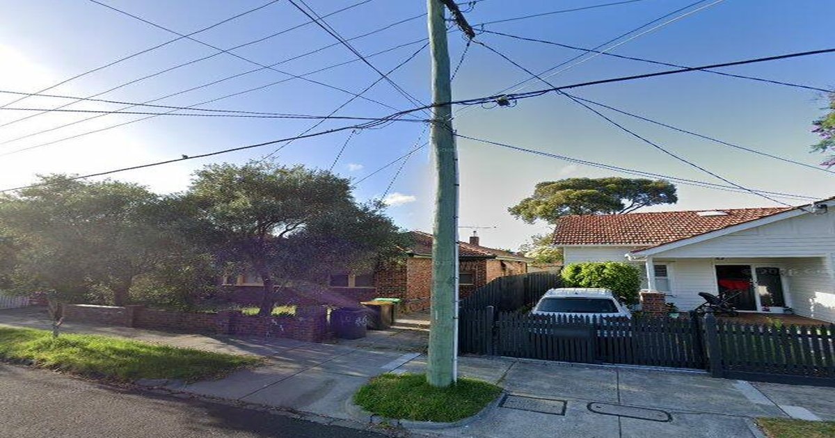 Glen Huntly Food Crawl — A Walking Guide