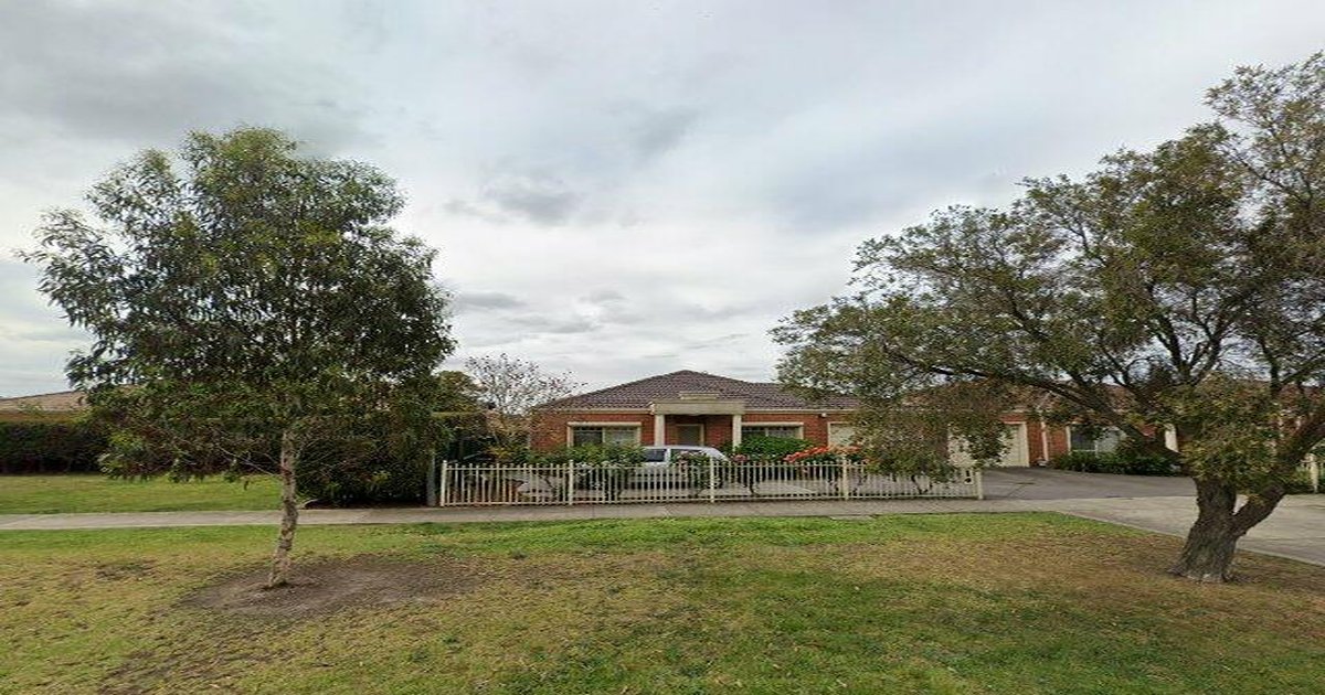 Sports Clubs in Hadfield