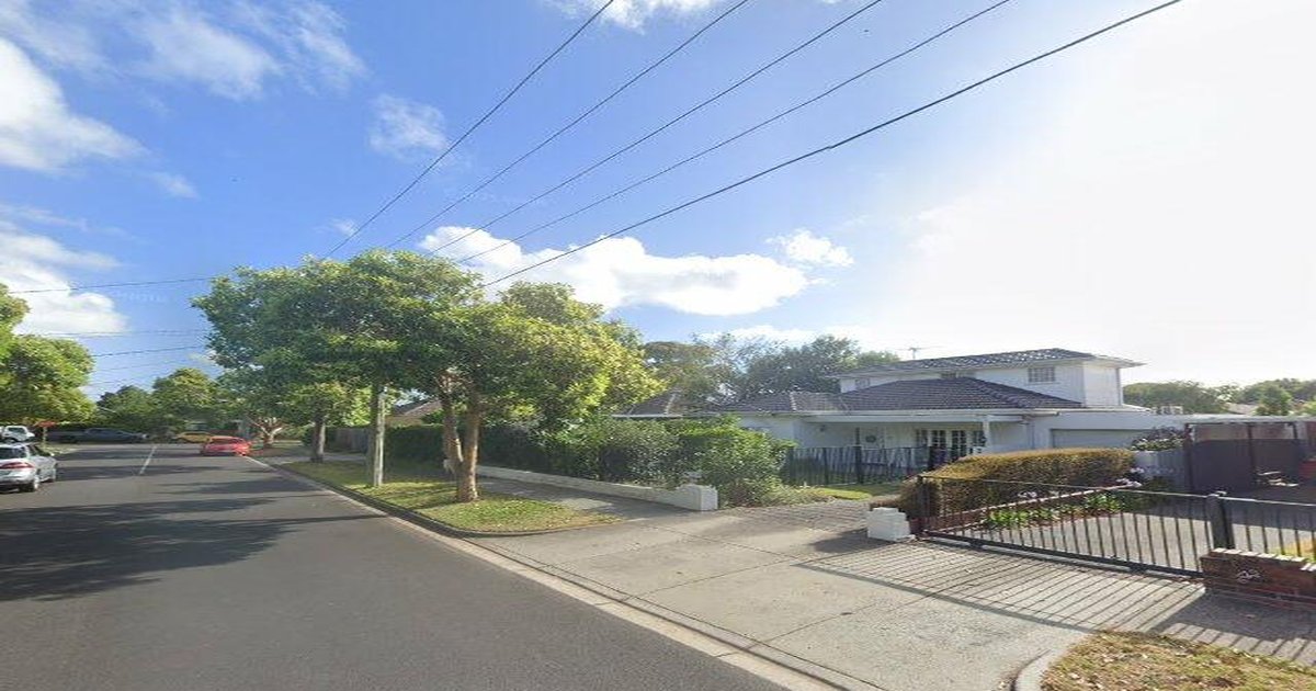 Moving to Hughesdale — Relocation Guide 2026