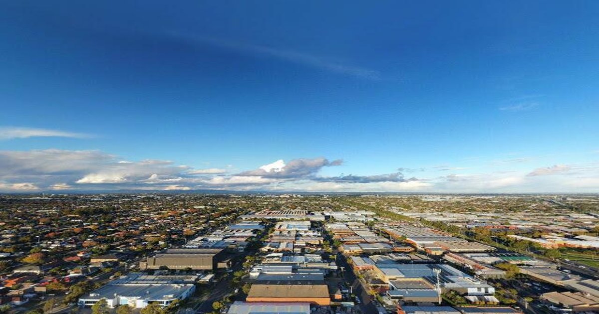 Honest Guide to Huntingdale