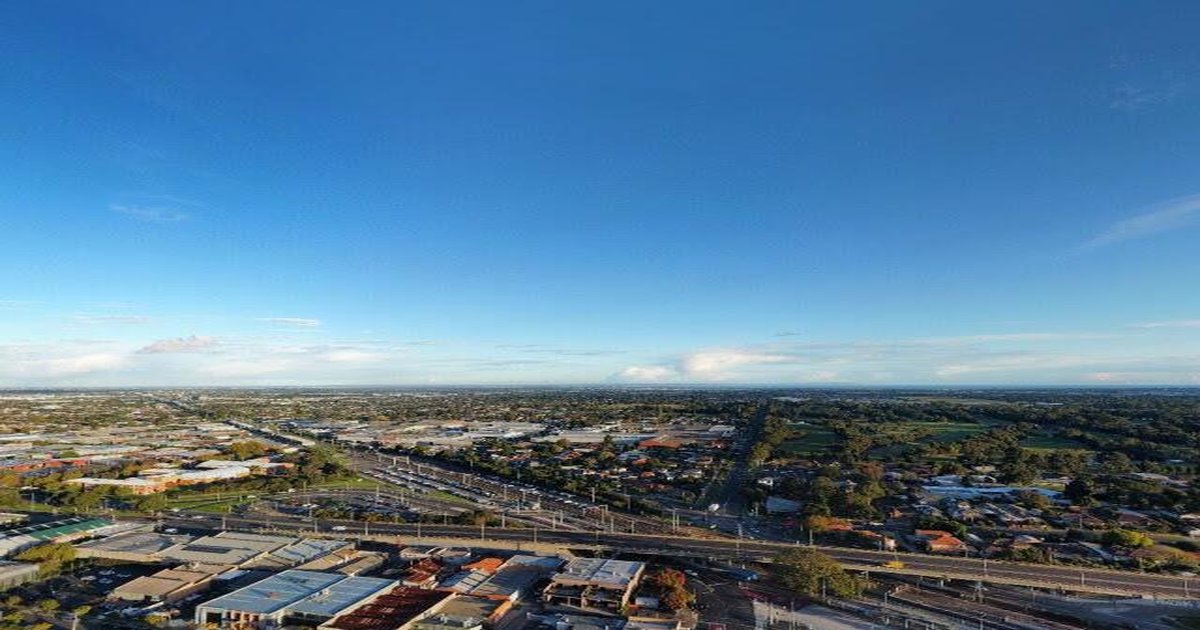 Moving to Huntingdale — Relocation Guide 2026
