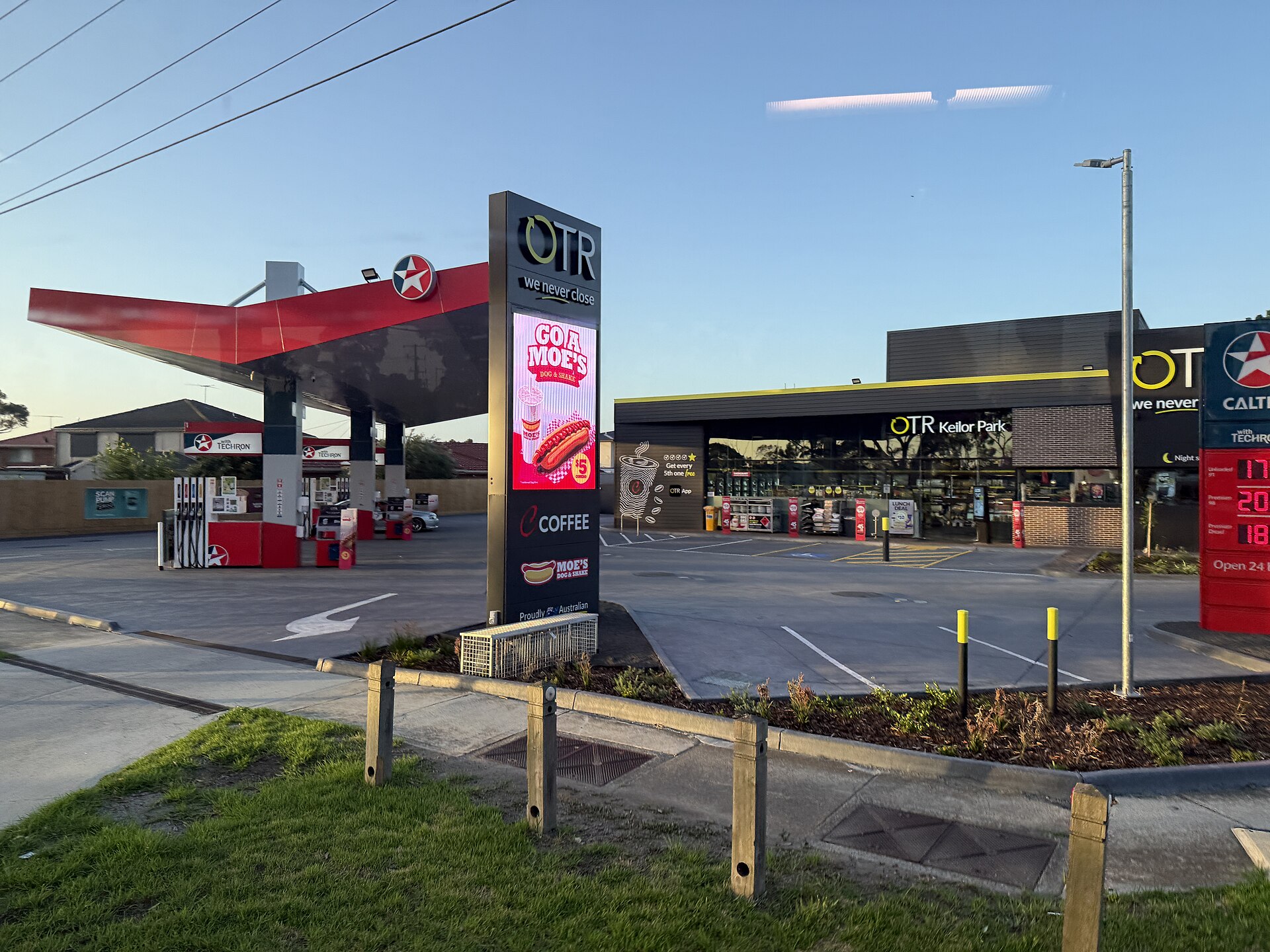 Your Guide to Keilor Park (2026) -- Transport, Parks and Local Character