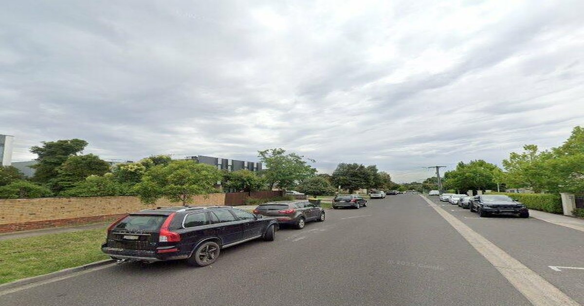 Parks & Green Spaces in McKinnon