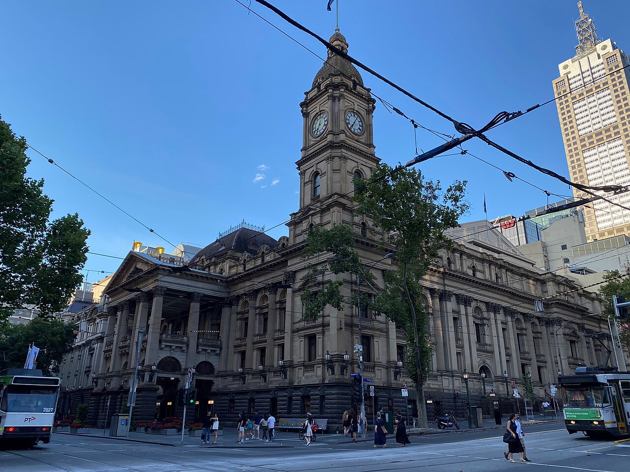 Living in an Apartment in Melbourne Cbd