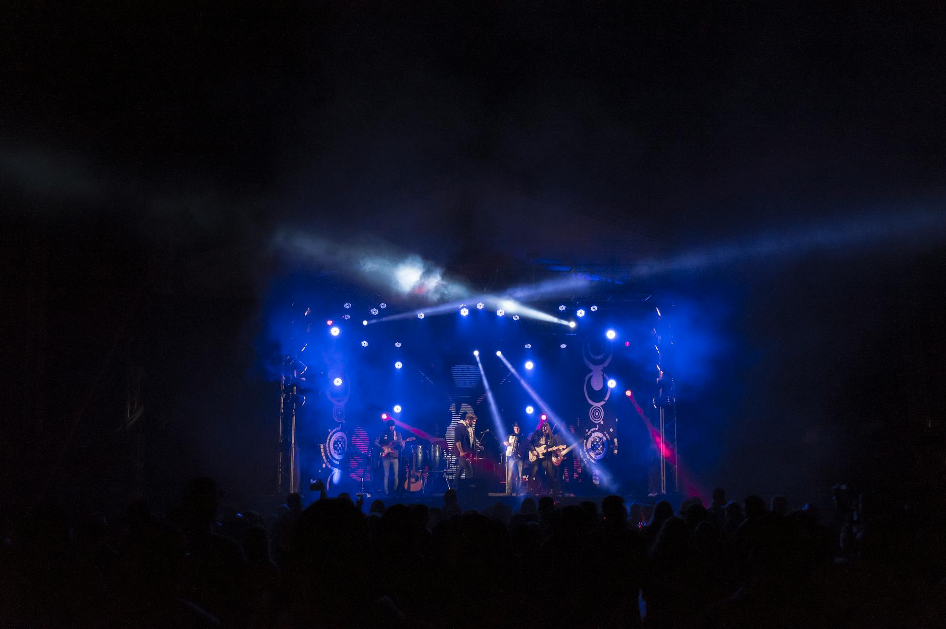 Live Music Guide to Melbourne 2026: Where to See Bands Right Now