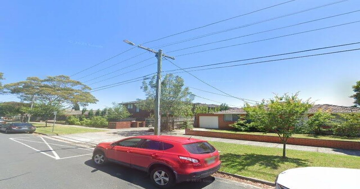 Honest Guide to Mentone