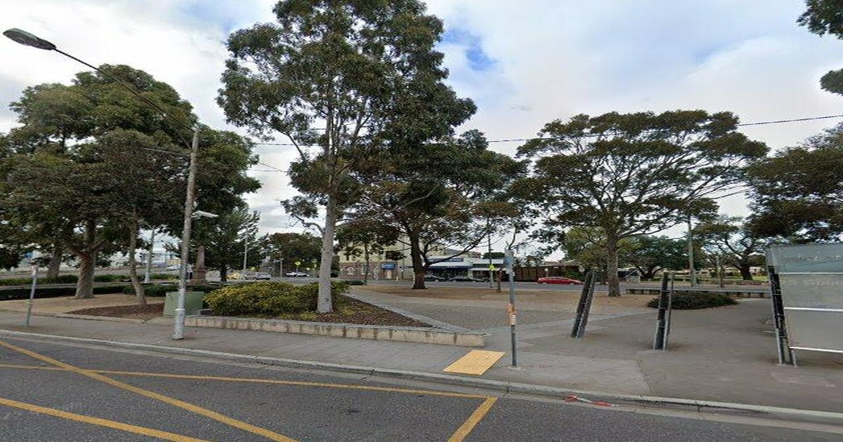 Newport Food Crawl — A Walking Guide