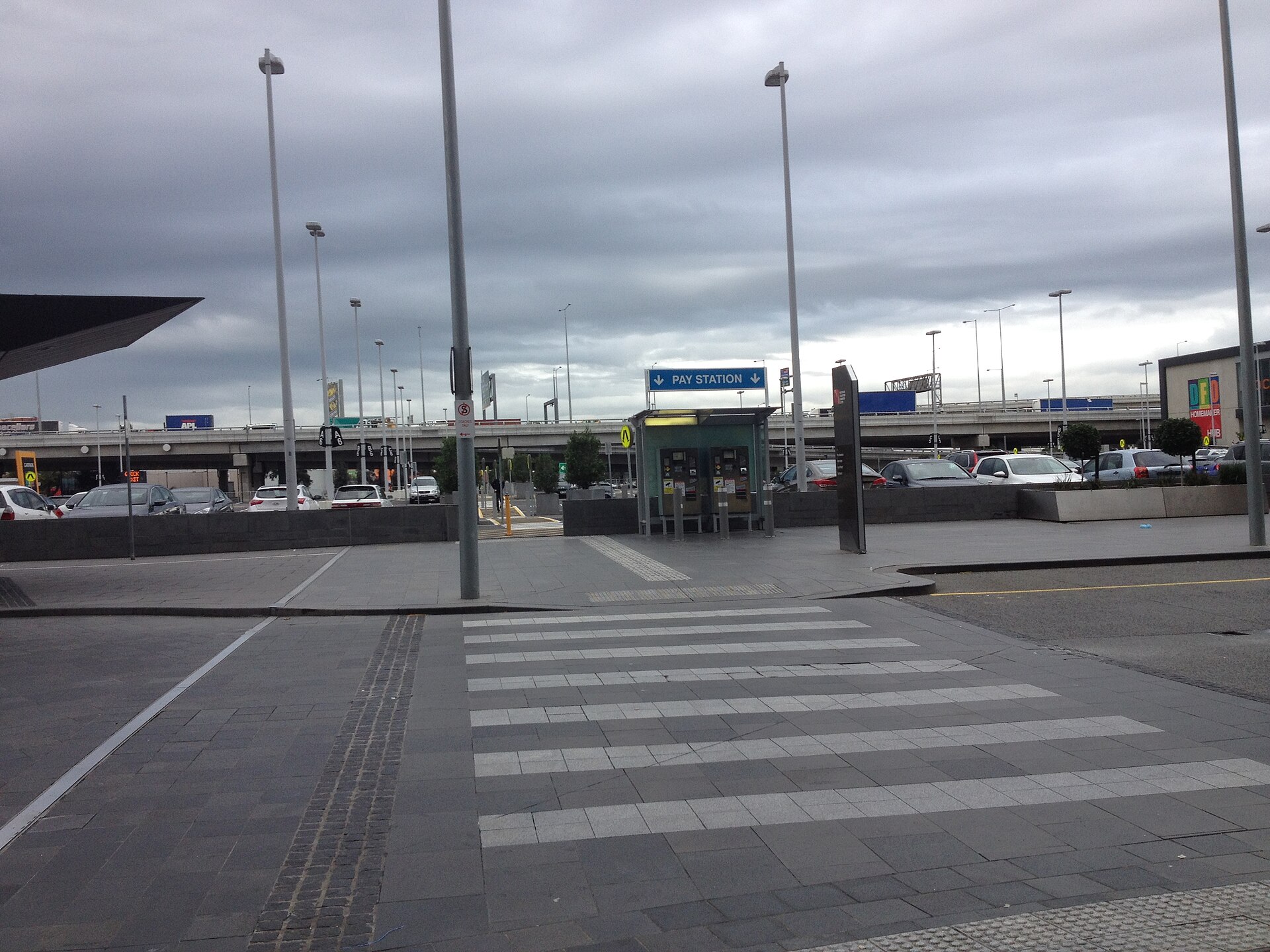 South Wharf Area Guide -- Getting Around, Parks and More (2026)